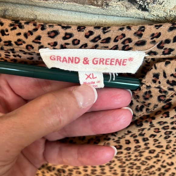 Top - Picture 4 of 5